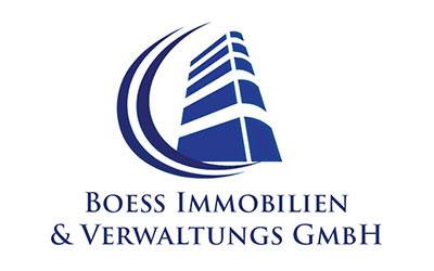 Logo der Boess Immobilien & Verwaltungs GmbH mit einem stilisierten blauen Gebäude mit geschwungenen Linien auf der linken Seite und dem Firmennamen darunter in Großbuchstaben.